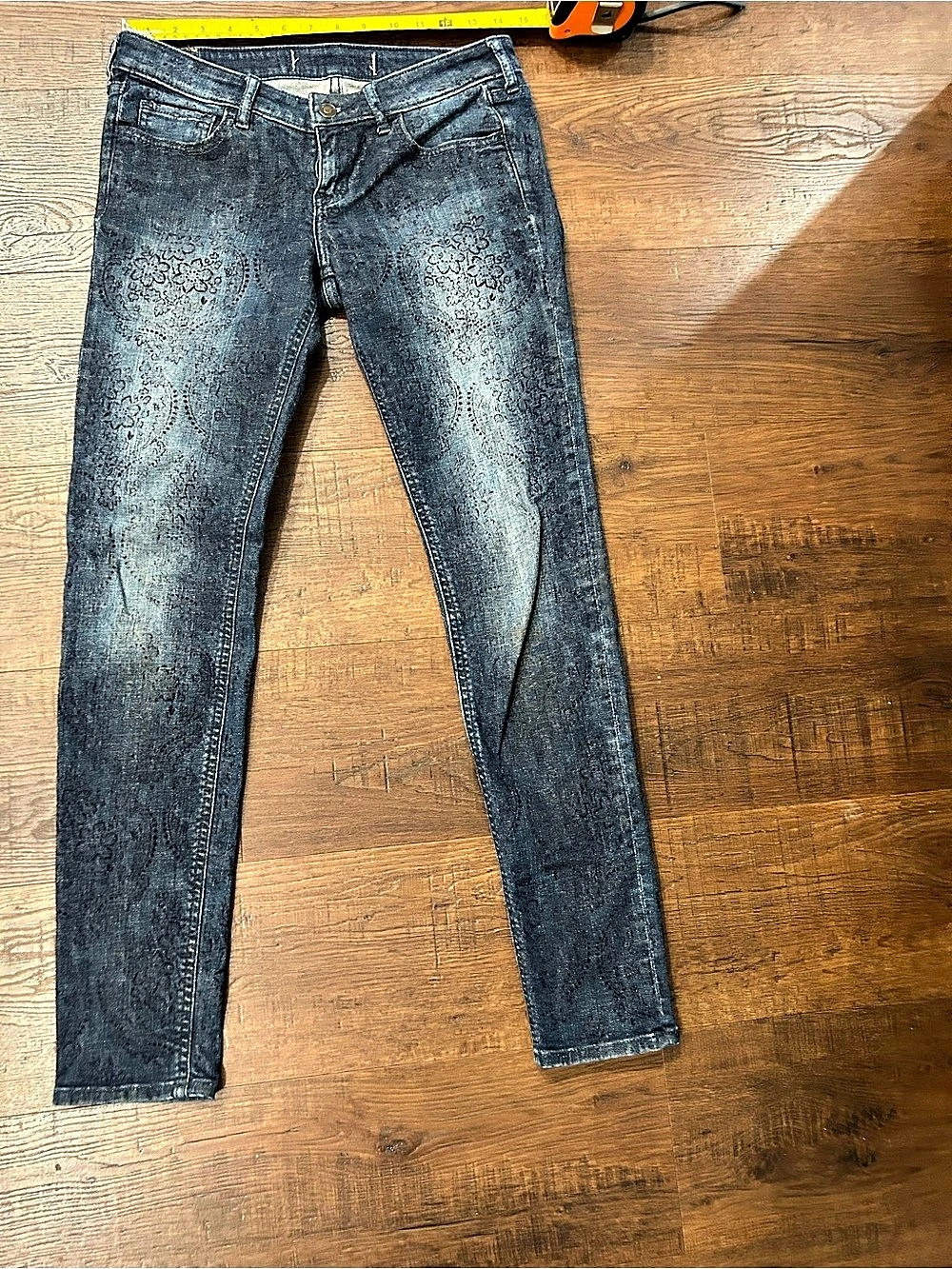 Hollister Floral Skinny Jeans in Blue